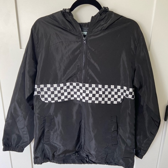 Beautiful Giant Black and Checkered Windbreaker - Picture 1 of 11